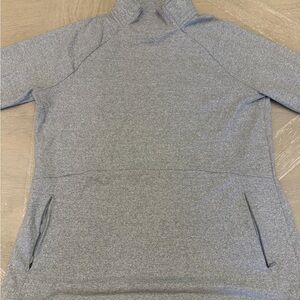 Kyodan Women's Light Gray Sweatshirt